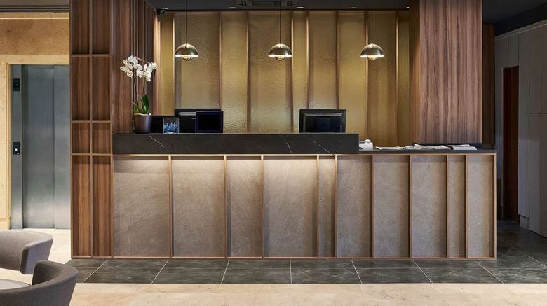 <b>NH Hotel Herencia Rioja Lobby</b>. Images powered by <a href="https://iceportal.shijigroup.com/" title="IcePortal" target="_blank">IcePortal</a>.
