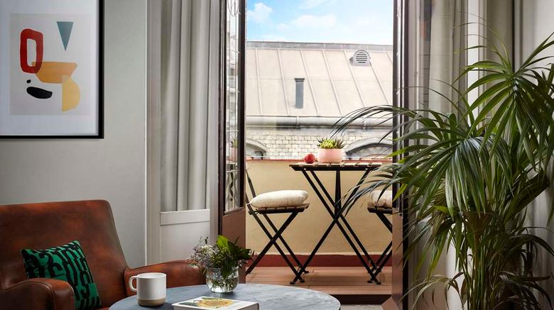 <b>Avani Alonso Martinez Madrid Suite</b>. Images powered by <a href="https://iceportal.shijigroup.com/" title="IcePortal" target="_blank">IcePortal</a>.