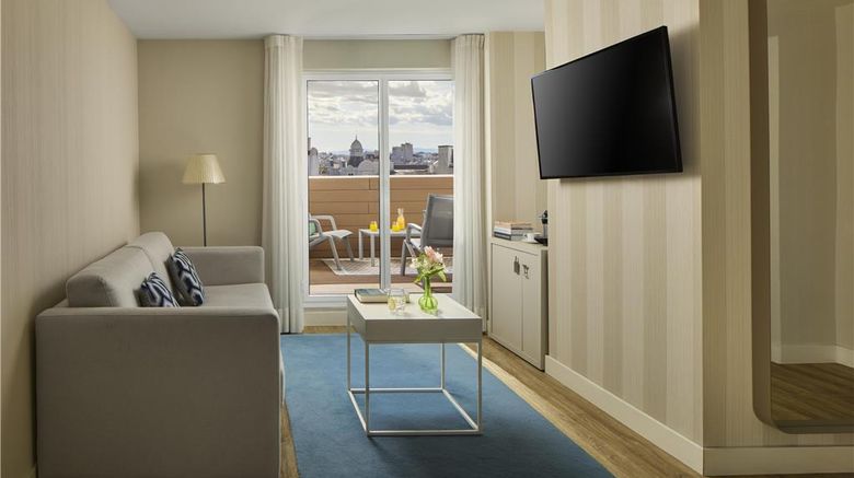<b>NH Madrid Balboa Suite</b>. Images powered by <a href="https://iceportal.shijigroup.com/" title="IcePortal" target="_blank">IcePortal</a>.