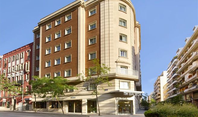 NH Madrid Balboa Exterior