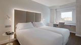 NH Madrid Barajas Airport Room