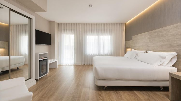 NH Madrid Chamberi Room
