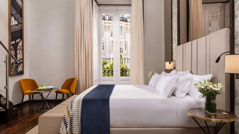 <b>NH Collection Madrid Palacio de Tepa Suite</b>. Images powered by <a href="https://iceportal.shijigroup.com/" title="IcePortal" target="_blank">IcePortal</a>.