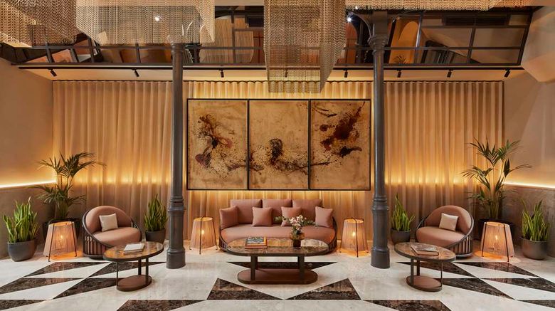 <b>NH Collection Madrid Palacio de Tepa Lobby</b>. Images powered by <a href="https://iceportal.shijigroup.com/" title="IcePortal" target="_blank">IcePortal</a>.