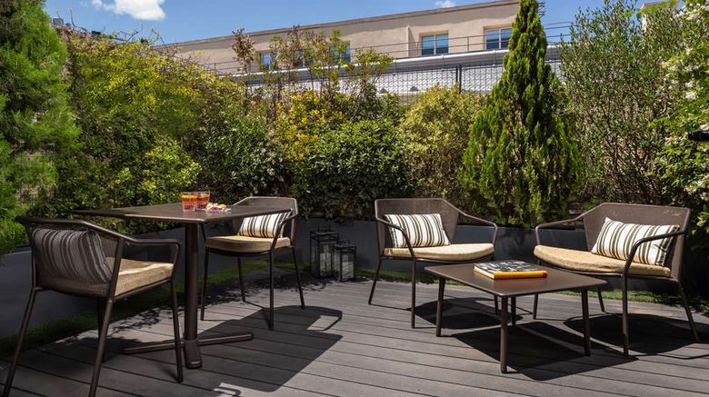 <b>NH Collection Madrid Paseo del Prado Other</b>. Images powered by <a href="https://iceportal.shijigroup.com/" title="IcePortal" target="_blank">IcePortal</a>.