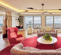 NH Collection Madrid Eurobuilding Lobby