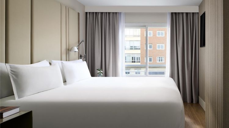 NH Madrid Paseo de la Habana Suite