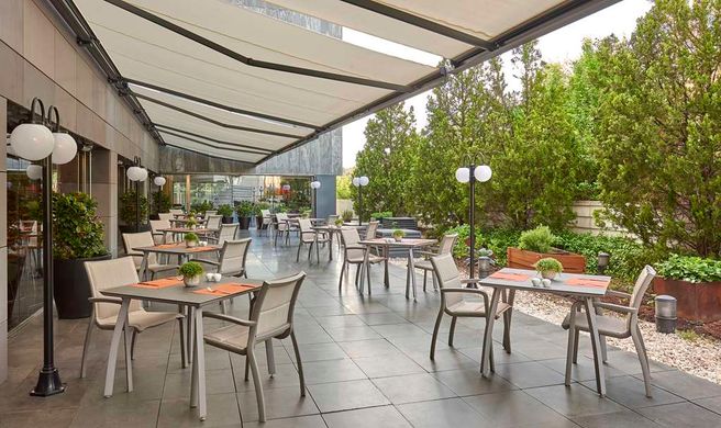 NH Madrid Las Tablas Exterior