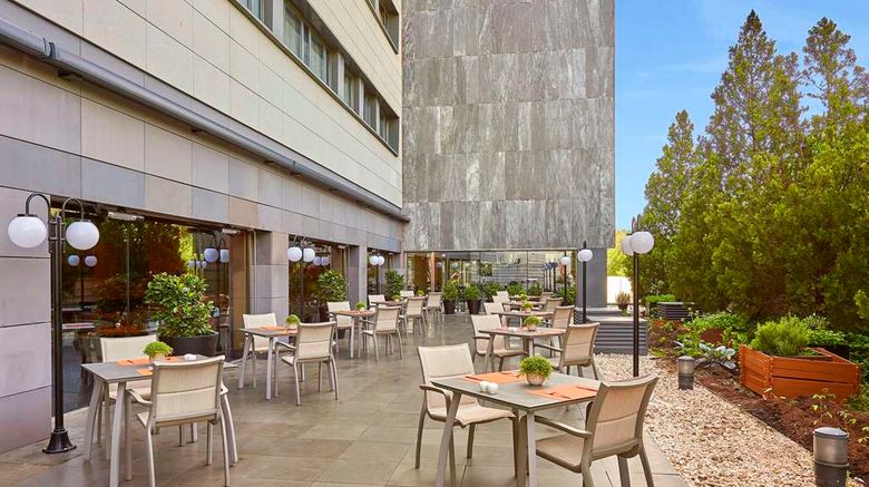 <b>NH Madrid Las Tablas Exterior</b>. Images powered by <a href="https://iceportal.shijigroup.com/" title="IcePortal" target="_blank">IcePortal</a>.