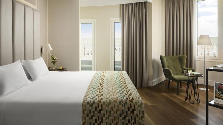 <b>NH Madrid Nacional Suite</b>. Images powered by <a href="https://iceportal.shijigroup.com/" title="IcePortal" target="_blank">IcePortal</a>.