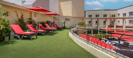 NH Collection Madrid Colon Exterior