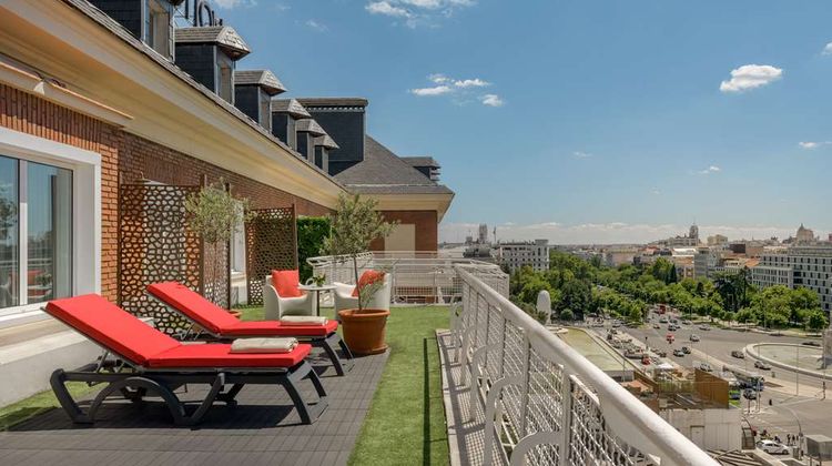 NH Collection Madrid Colon Exterior