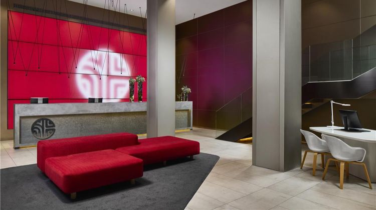 NH Collection Madrid Colon Lobby