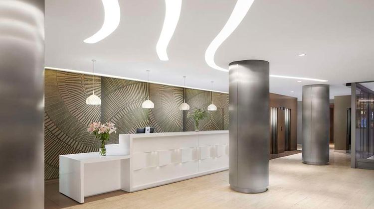 NH Madrid Zurbano Lobby