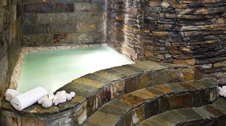NH Ourense Spa