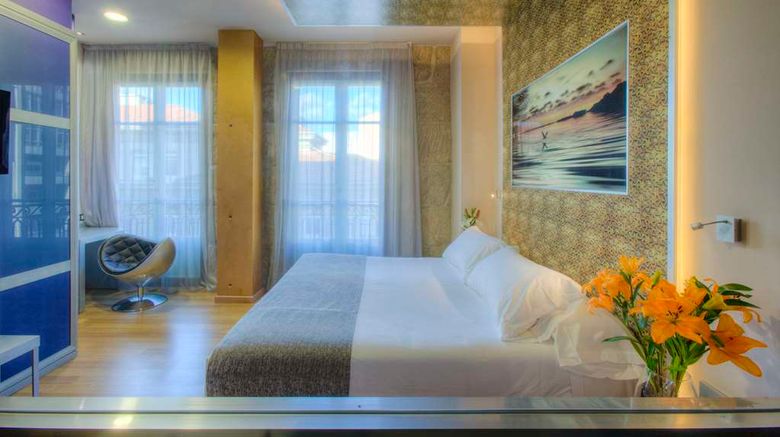 <b>NH Ourense Room</b>. Images powered by <a href="https://iceportal.shijigroup.com/" title="IcePortal" target="_blank">IcePortal</a>.