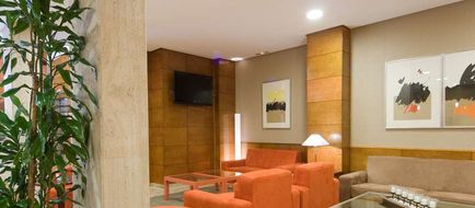 NH Oviedo Principado Lobby