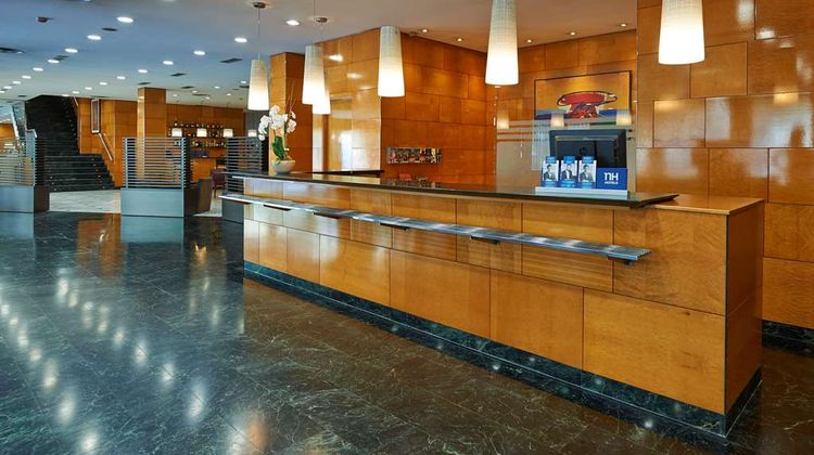 NH Ciutat de Reus Lobby