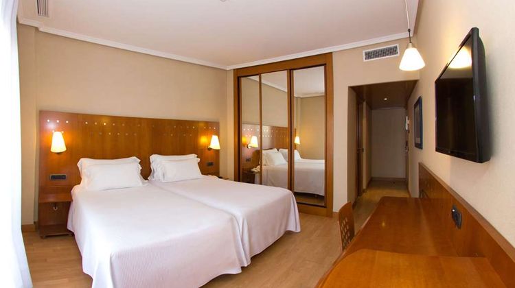 NH San Pedro de Alcantara Room