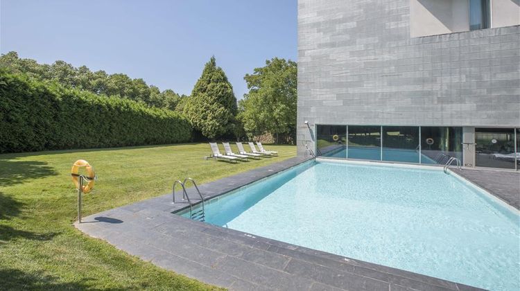 NH Collection Santiago de Compostela Pool