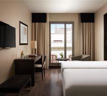 NH Tenerife Room