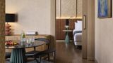 NH Valencia Center Suite