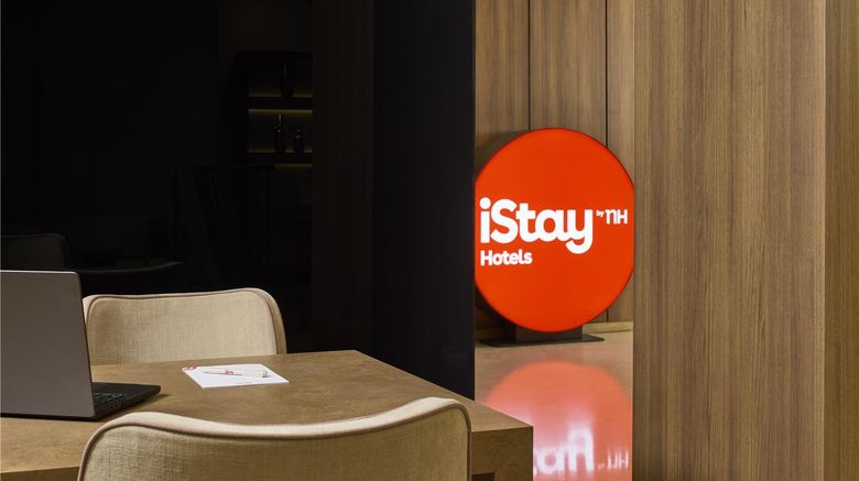 <b>iStay by NH Ciudad de Valencia Hotel Lobby</b>. Images powered by <a href="https://iceportal.shijigroup.com/" title="IcePortal" target="_blank">IcePortal</a>.