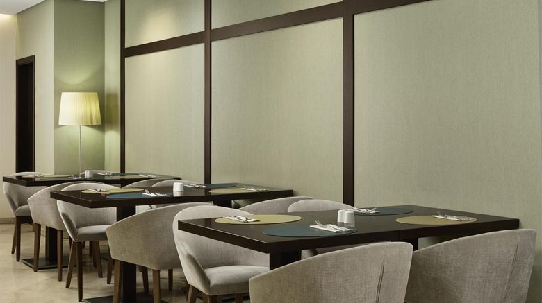<b>iStay by NH Ciudad de Valencia Hotel Restaurant</b>. Images powered by <a href="https://iceportal.shijigroup.com/" title="IcePortal" target="_blank">IcePortal</a>.