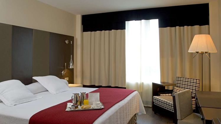 NH Valladolid Balago Room