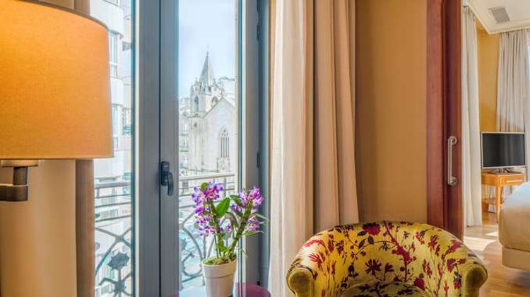 NH Collection Vigo Room