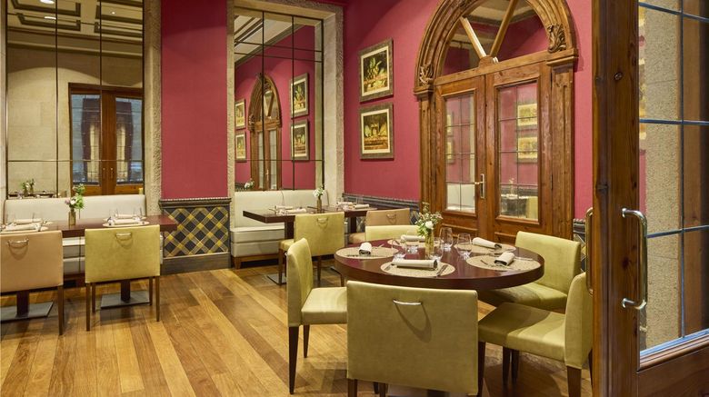 <b>NH Collection Vigo Restaurant</b>. Images powered by <a href="https://iceportal.shijigroup.com/" title="IcePortal" target="_blank">IcePortal</a>.