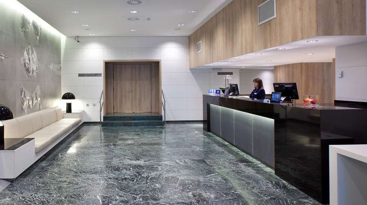 NH Canciller Ayala Vitoria Lobby