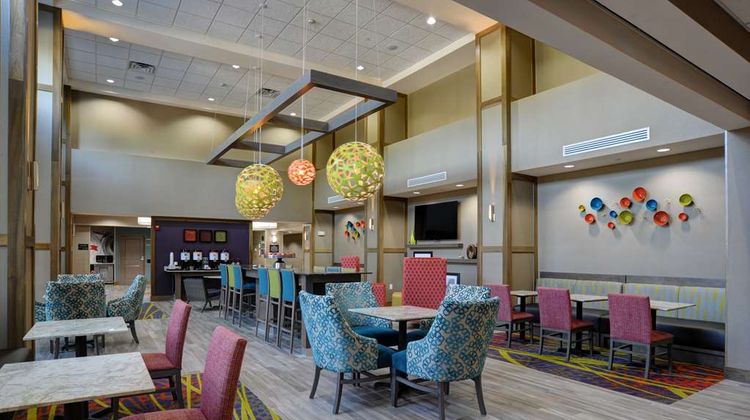 Hampton Inn & Suites Ardmore Restaurant