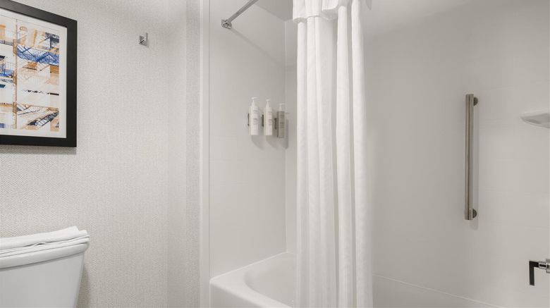 <b>Homewood Sts by Hilton Boston/Brookline Room</b>. Images powered by <a href="https://iceportal.shijigroup.com/" title="IcePortal" target="_blank">IcePortal</a>.