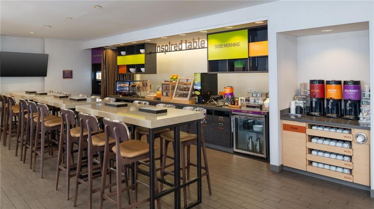 Home2 Suites Denver/Highlands Ranch Restaurant