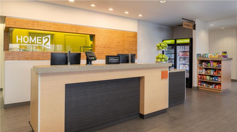 <b>Home2 Suites Denver/Highlands Ranch Lobby</b>. Images powered by <a href="https://iceportal.shijigroup.com/" title="IcePortal" target="_blank">IcePortal</a>.
