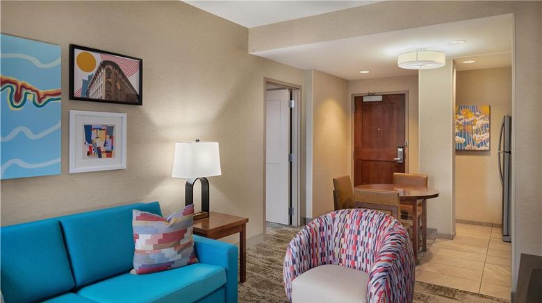 <b>Homewood Suites Grand Rapids Downtown Room</b>. Images powered by <a href="https://iceportal.shijigroup.com/" title="IcePortal" target="_blank">IcePortal</a>.