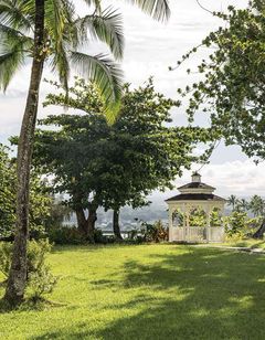 DoubleTree by Hilton The Grand Naniloa