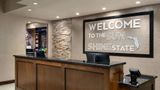 <b>Hampton Inn & Suites Orlando/Downtown Lobby</b>. Images powered by <a href="https://iceportal.shijigroup.com/" title="IcePortal" target="_blank">IcePortal</a>.