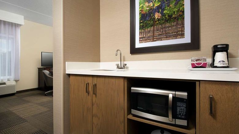 <b>Hampton Inn/Stes Falls Church/Seven Cnrs Other</b>. Images powered by <a href="https://iceportal.shijigroup.com/" title="IcePortal" target="_blank">IcePortal</a>.