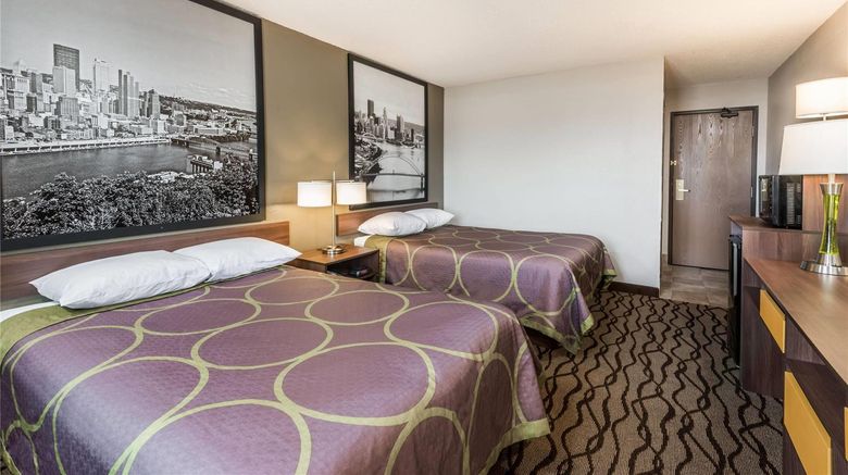 <b>Super 8 Bedford Room</b>. Images powered by <a href="https://iceportal.shijigroup.com/" title="IcePortal" target="_blank">IcePortal</a>.