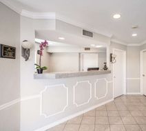 Americas Best Value Inn New Braunfels Lobby