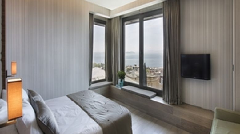 <b>Hotel Arcadia Blue Istanbul Room</b>. Images powered by <a href="https://iceportal.shijigroup.com/" title="IcePortal" target="_blank">IcePortal</a>.
