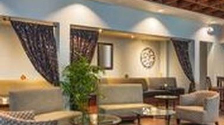 <b>Handlery Hotel & Resort Lobby</b>. Images powered by <a href="https://iceportal.shijigroup.com/" title="IcePortal" target="_blank">IcePortal</a>.