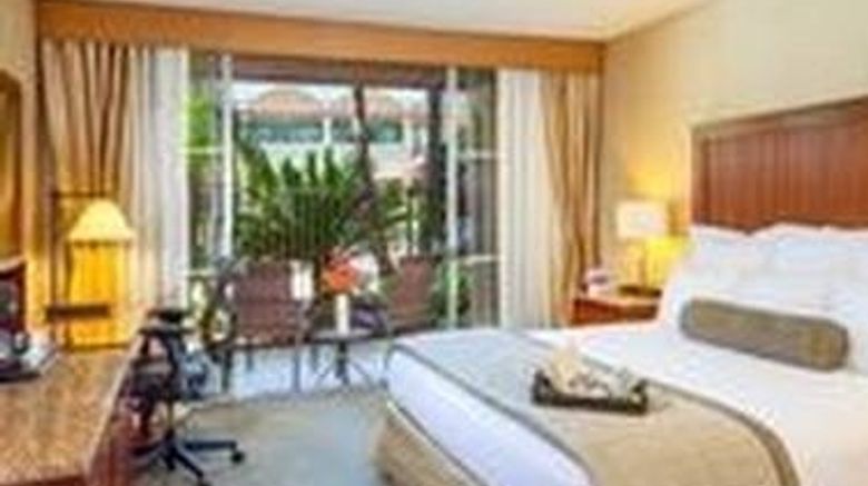 <b>Handlery Hotel & Resort Room</b>. Images powered by <a href="https://iceportal.shijigroup.com/" title="IcePortal" target="_blank">IcePortal</a>.