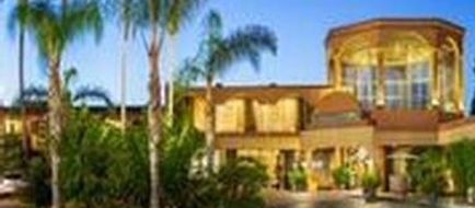 Handlery Hotel & Resort Exterior