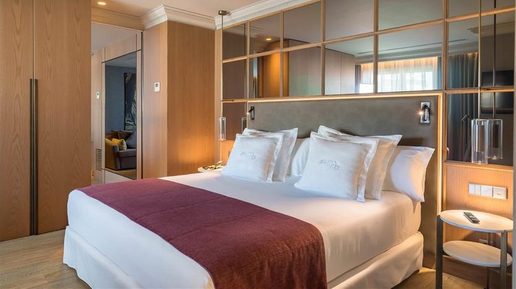 Barcelo Emperatriz Suite