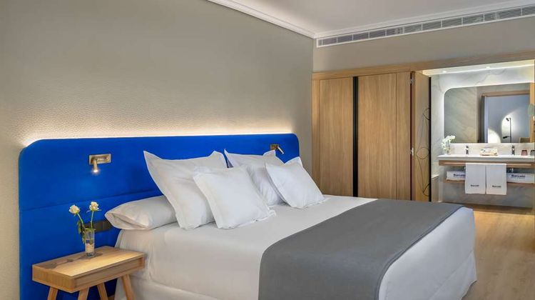 Barcelo Caceres V Centenario Room