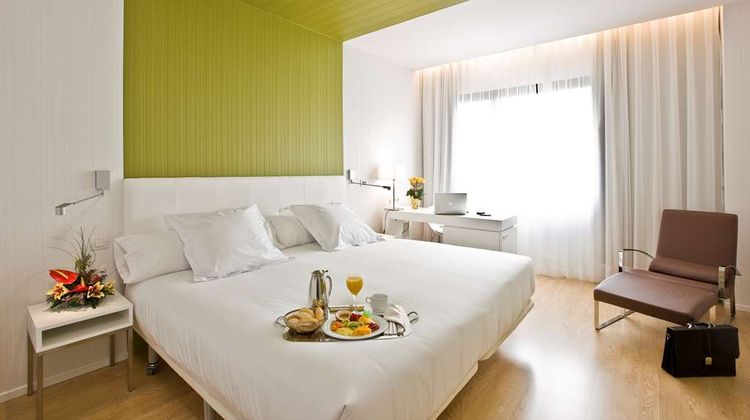 Hotel Zentral Castellana Norte Room