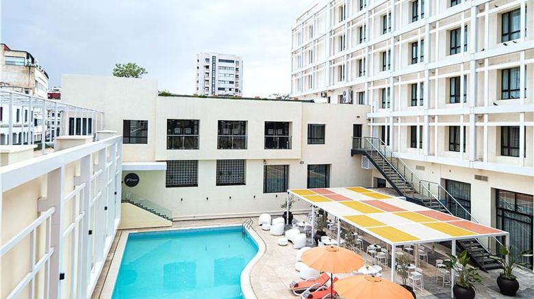 <b>Barcelo Fes Medina Pool</b>. Images powered by <a href="https://iceportal.shijigroup.com/" title="IcePortal" target="_blank">IcePortal</a>.